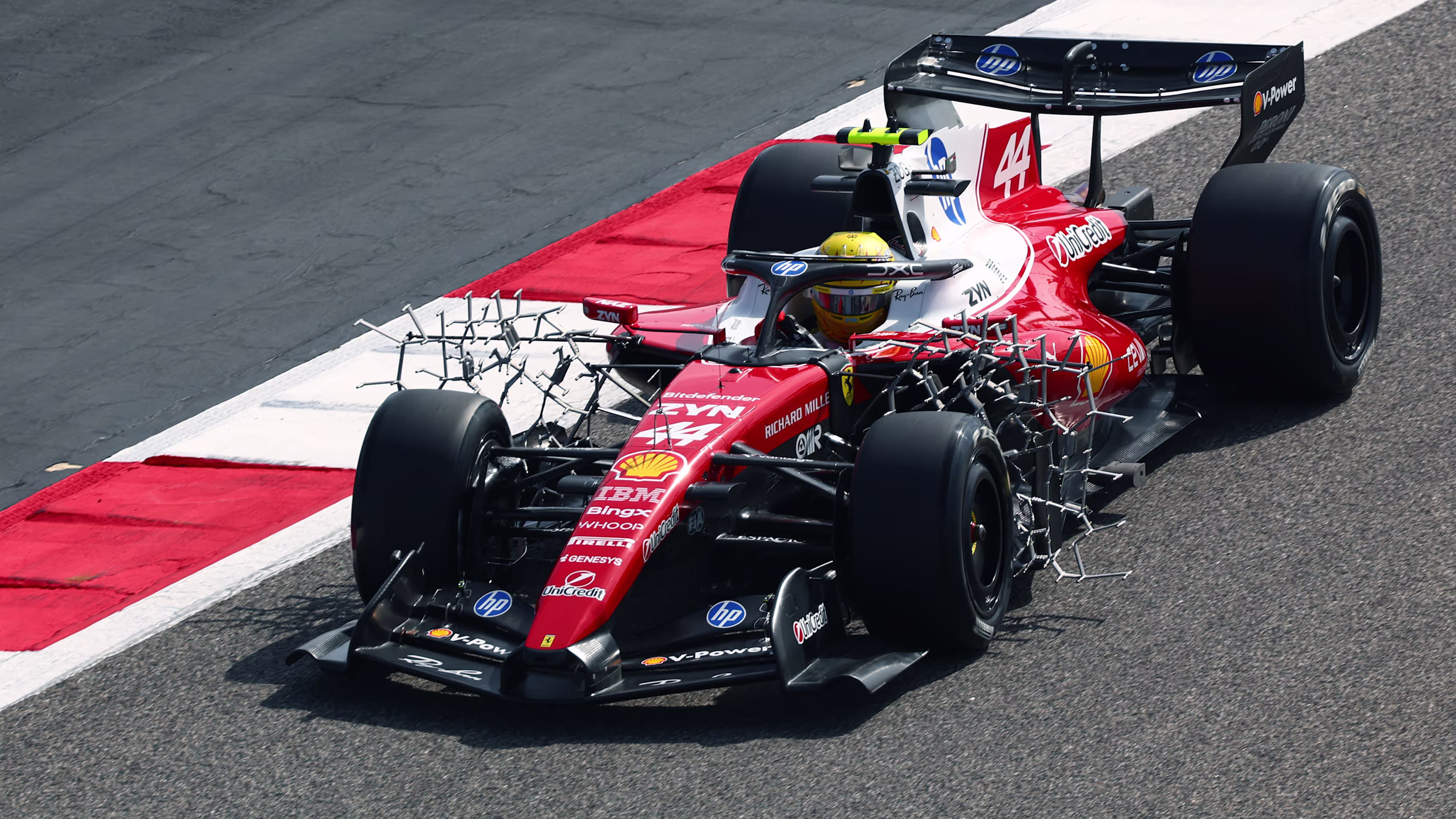 FERRARI BAŞTAN AŞAĞI YENILENIYOR!